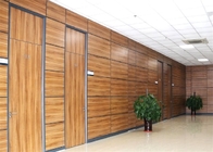 Ακουστικό ξύλινο χώρισμα γραφείων με τη συρόμενη πόρτα πολλών χρήσεων
