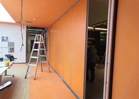 Κινητό χειρωνακτικό κρεμώντας σύστημα τοίχων χωρισμάτων συρόμενων πορτών για το γραφείο