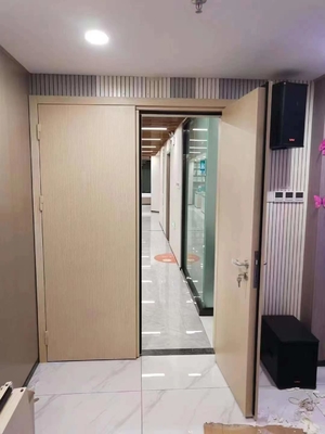 Χονδρικό 40DB Χάλυβα Ηχοστεγμένη Πύλη Ηλεκτρική Πύλη Διπλή Πύλη