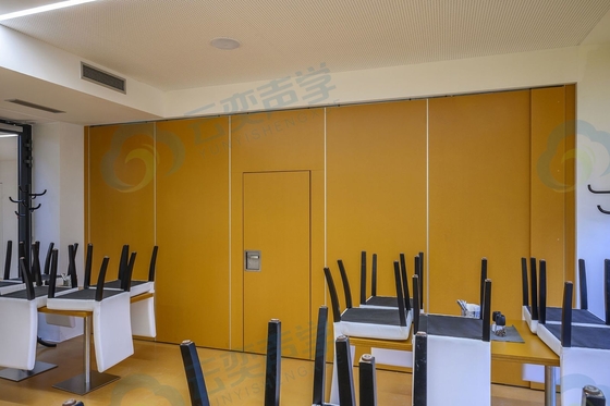 Ηχομονωμένη διαιρέτρια και συρόμενα τείχη λειτουργική κινητή πόρτα για γραφείο για να χωρίσει το δωμάτιο