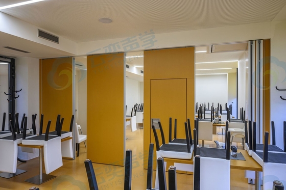 Ηχομονωμένη διαιρέτρια και συρόμενα τείχη λειτουργική κινητή πόρτα για γραφείο για να χωρίσει το δωμάτιο
